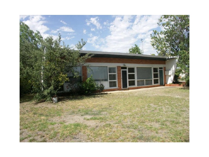 34 Egmont Street, Benalla VIC 3672