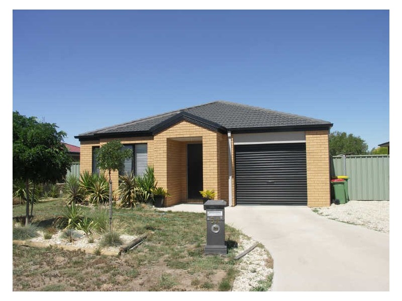 5a Bourke Drive, Benalla VIC 3672