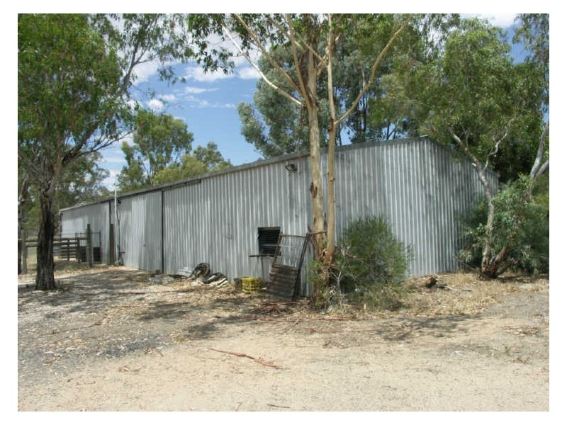 2290 Benalla-Tocumwal Road, Waggarandall VIC 3727