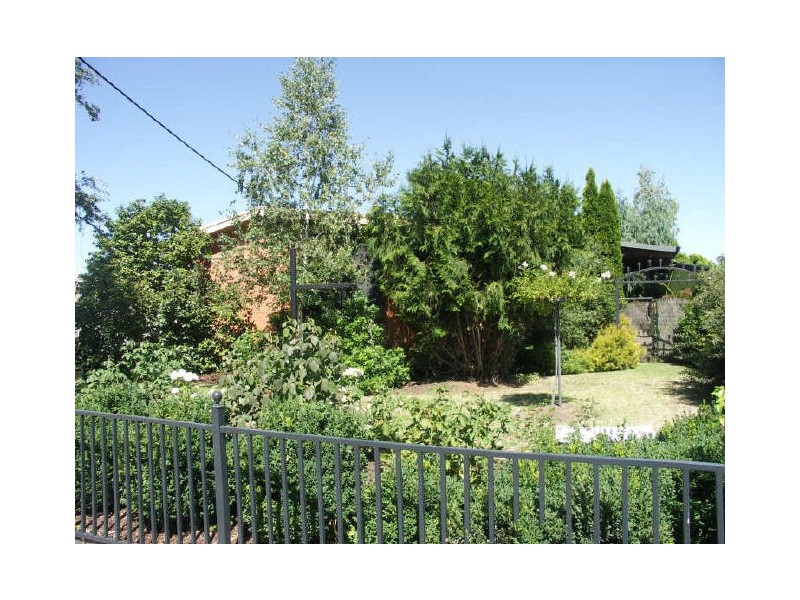 8 Latimer Street, Benalla VIC 3672