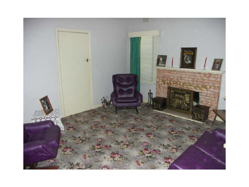 18 Goomalibee Street, Benalla VIC 3672