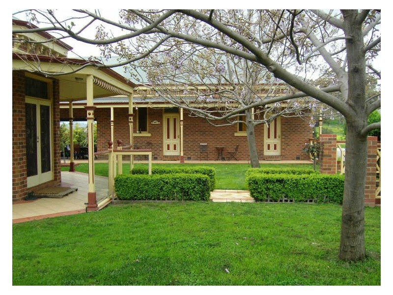 694 Howes Creek Road, Mansfield VIC 3722