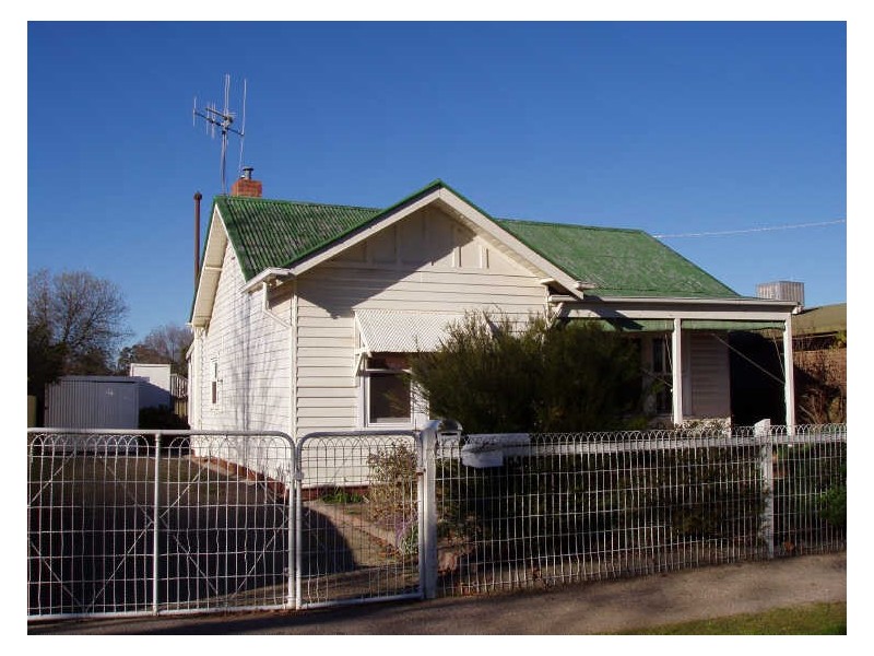 45 Charles Street, Benalla VIC 3672