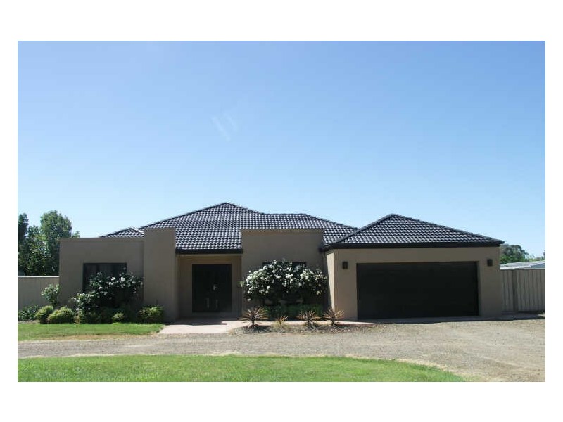 186 Grant Drive, Benalla VIC 3672