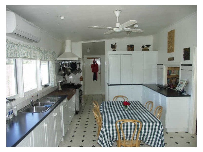 3305 Midland Highway, Lima South VIC 3673