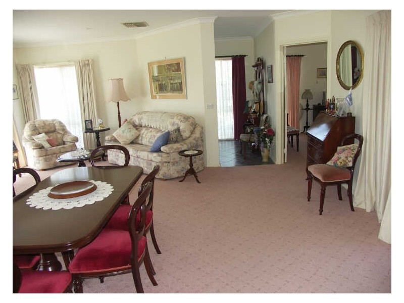 2 Moran Street, Benalla VIC 3672