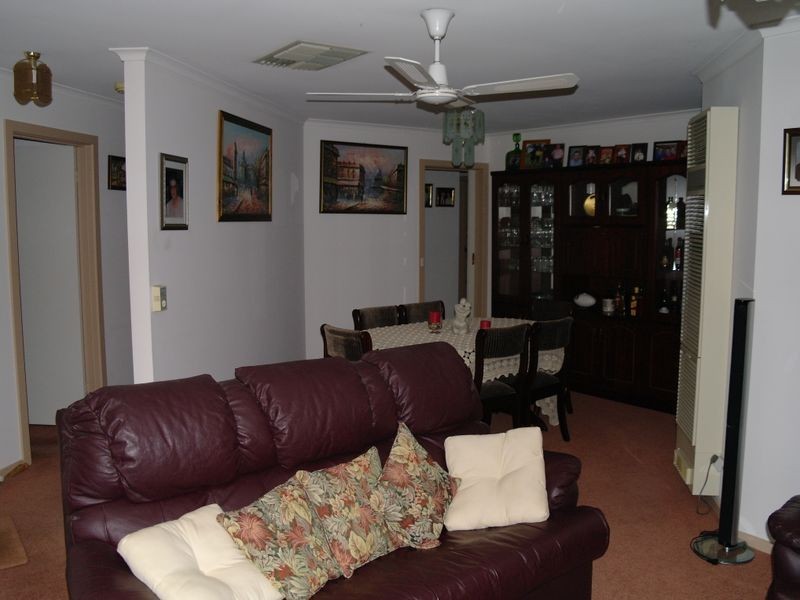 15 Stacey Street, Benalla VIC 3672