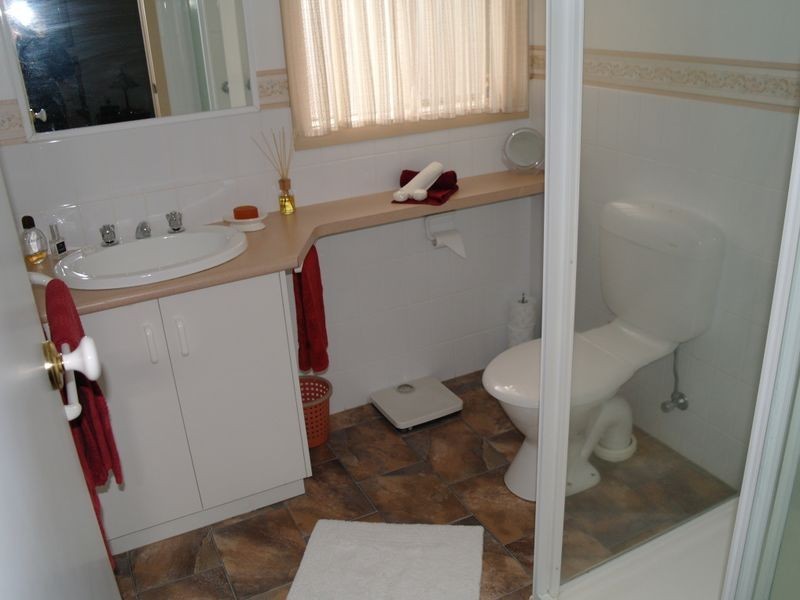 15 Stacey Street, Benalla VIC 3672