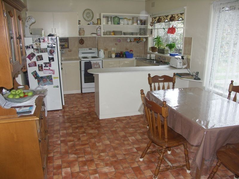 49 Riverview Road, Benalla VIC 3672