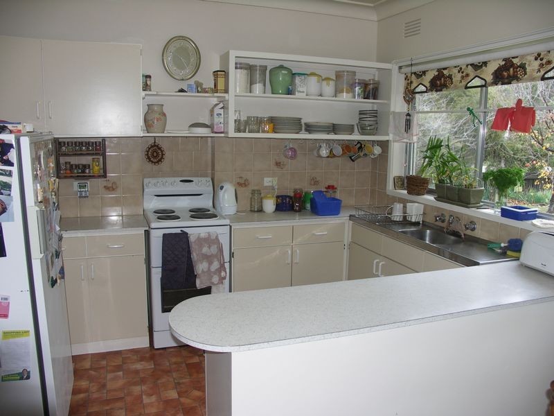 49 Riverview Road, Benalla VIC 3672