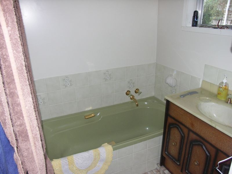 49 Riverview Road, Benalla VIC 3672