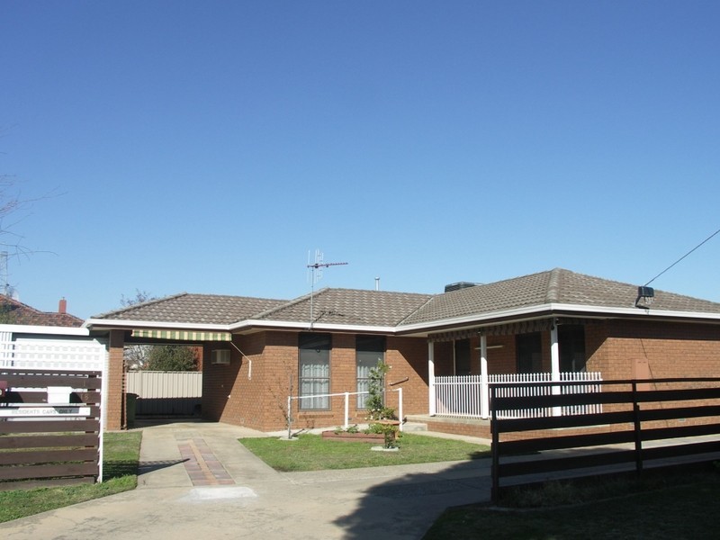 1-18 Killena Avenue, Benalla VIC 3672