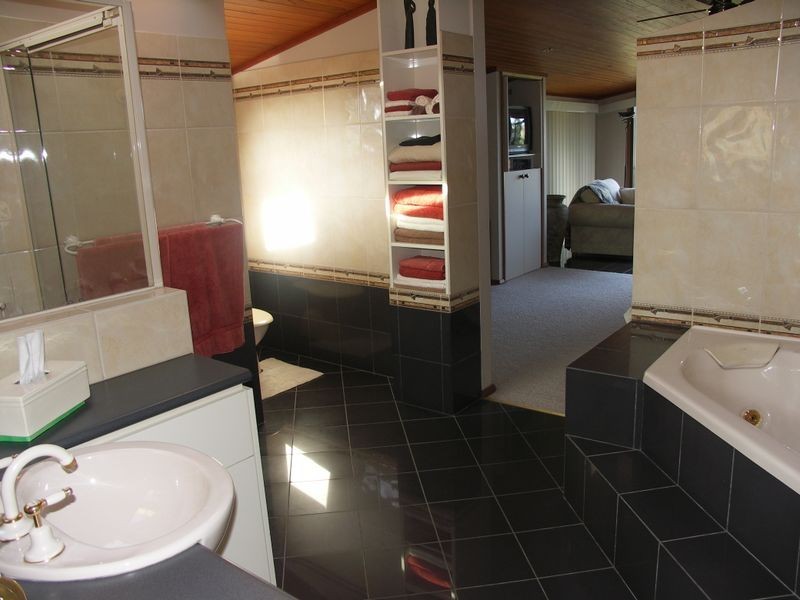 121 Grant Drive, Benalla VIC 3672