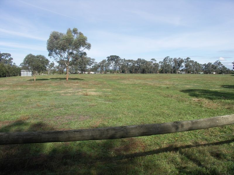 121 Grant Drive, Benalla VIC 3672