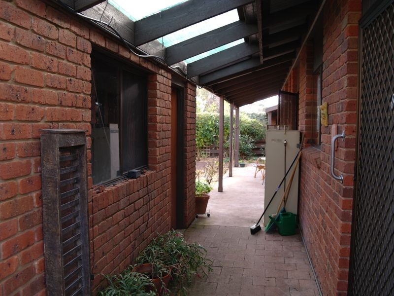 2 Diplomat Court, Benalla VIC 3672