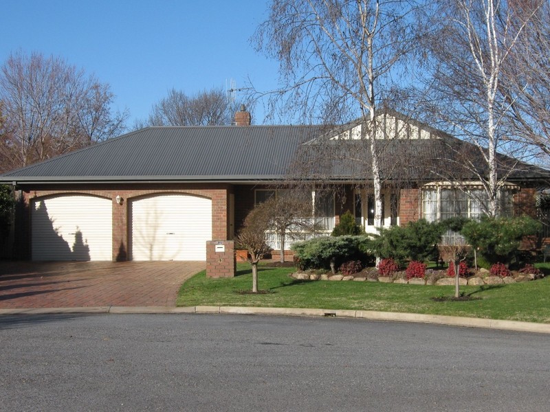 14 Exton Crescent, Benalla VIC 3672