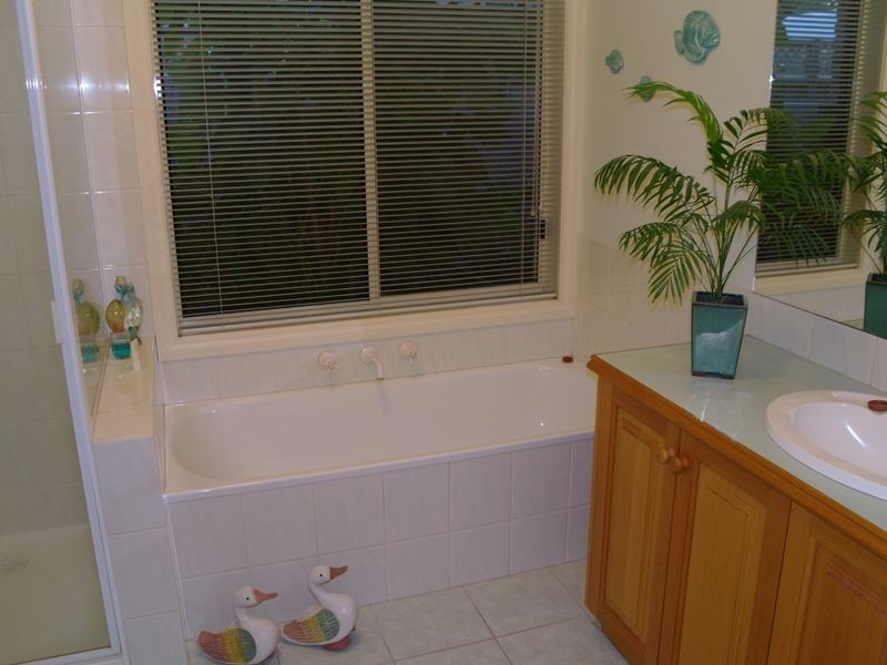 14 Exton Crescent, Benalla VIC 3672