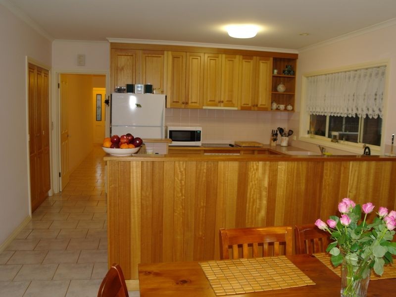 14 Exton Crescent, Benalla VIC 3672