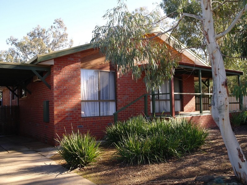 25 William St South, Benalla VIC 3672