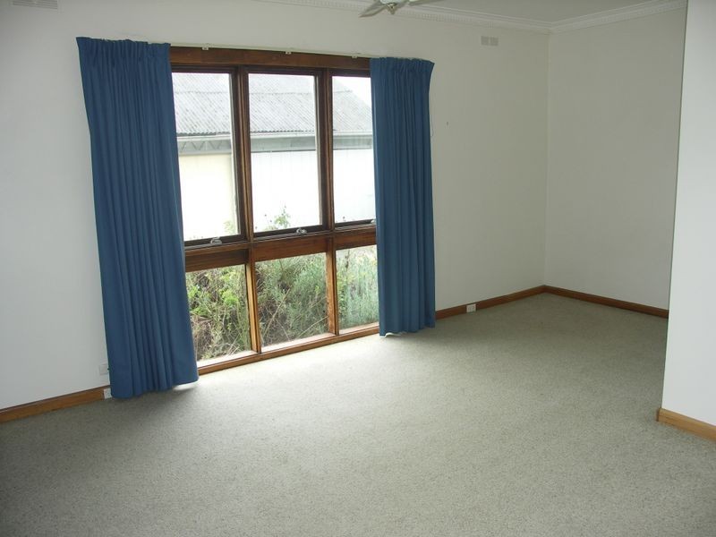 6 Parkview Parade, Benalla VIC 3672