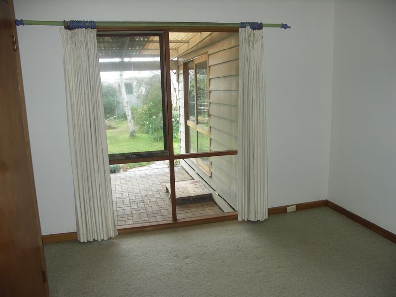 6 Parkview Parade, Benalla VIC 3672