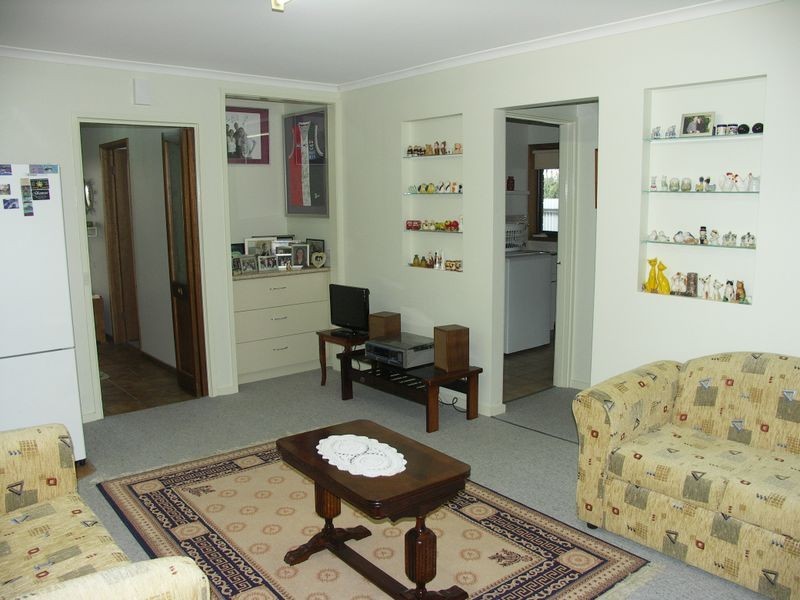 10 Royal Avenue, Benalla VIC 3672