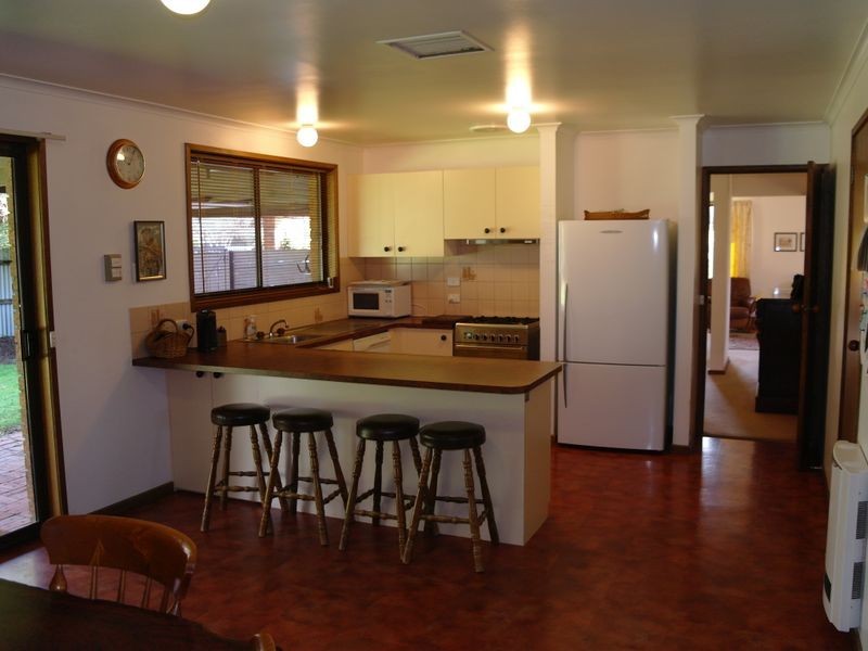 86 Monds Avenue, Benalla VIC 3672