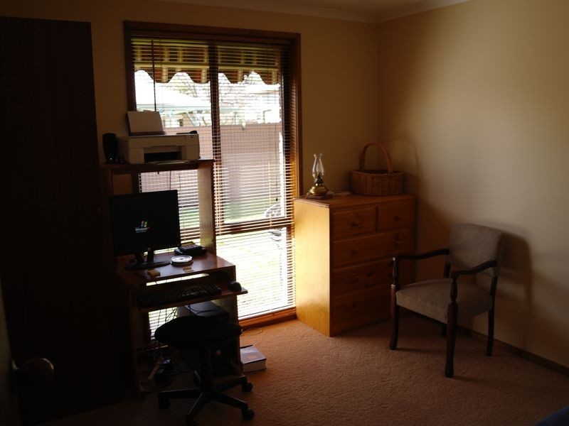 86 Monds Avenue, Benalla VIC 3672