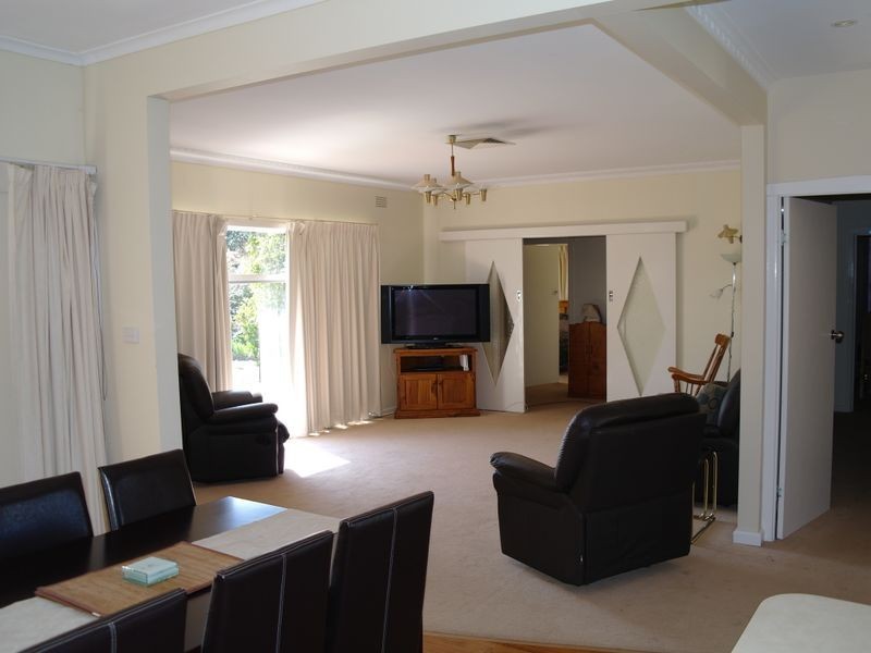 11 Waller Street, Benalla VIC 3672