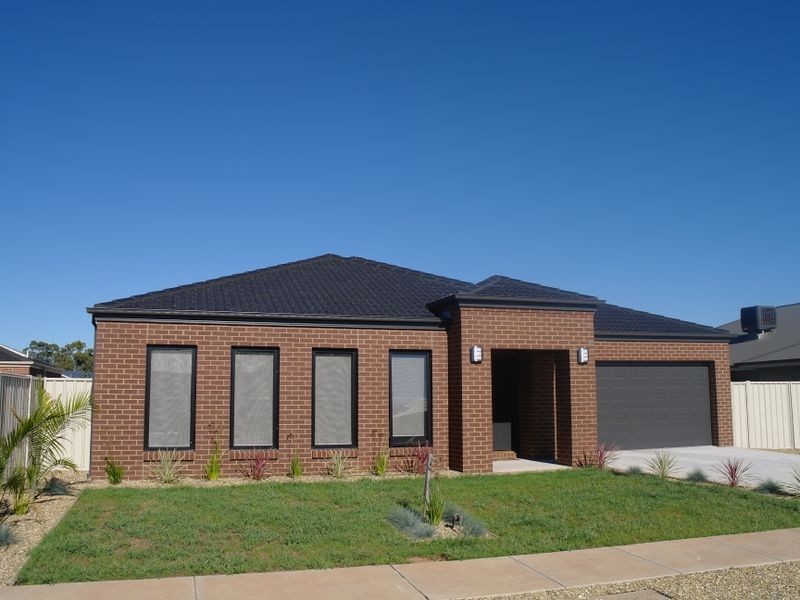 30 McNulty Drive, Benalla VIC 3672
