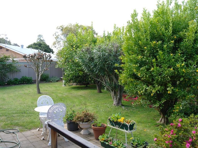 9 Psaltis Parade, Benalla VIC 3672