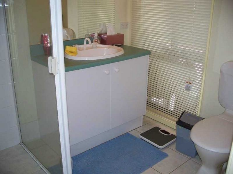 8 Plum Court, Benalla VIC 3672