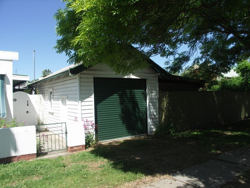 12 Margaret Street, Benalla VIC 3672