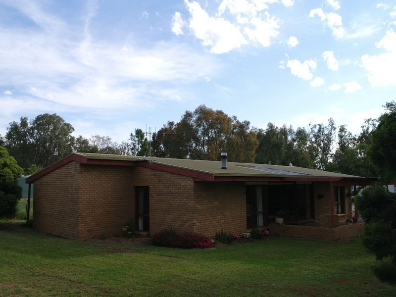 14 Fox Street Winton, Benalla VIC 3672