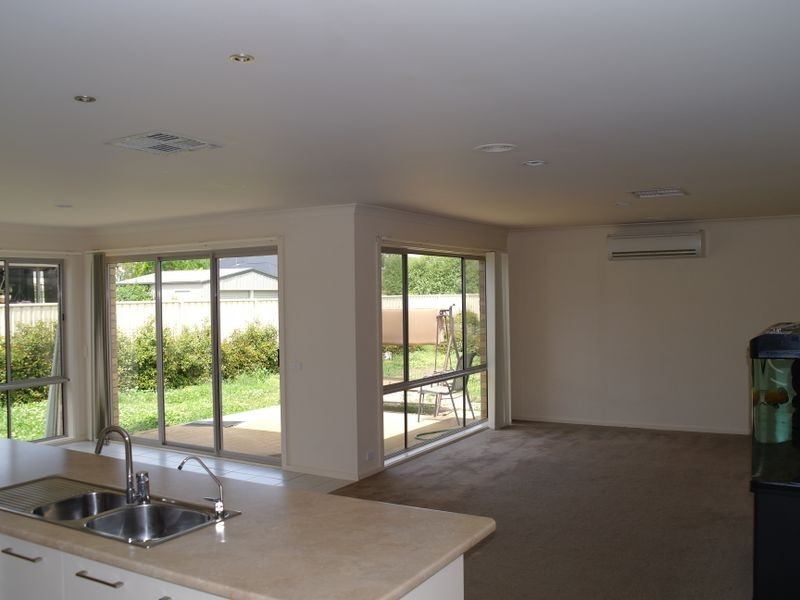 4 Schulz Street, Benalla VIC 3672