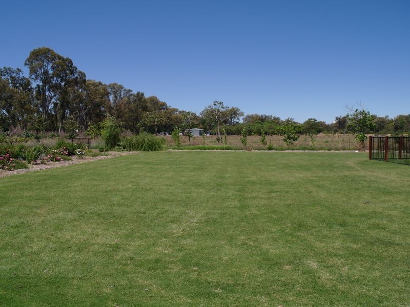 41 Noarana Drive, Benalla VIC 3672