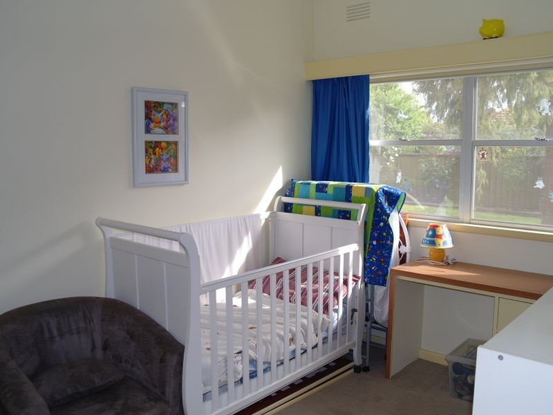 24 Egmont Street, Benalla VIC 3672