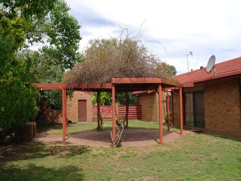 10 Statesman Drive, Benalla VIC 3672