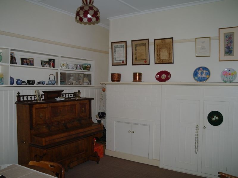 42 Wedge Street, Benalla VIC 3672