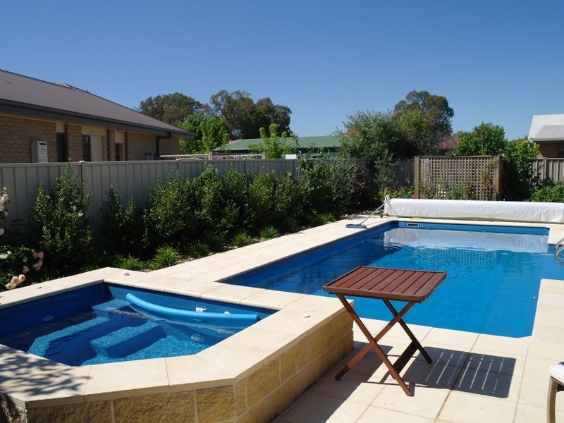 16 Kurrajong Court, Benalla VIC 3672