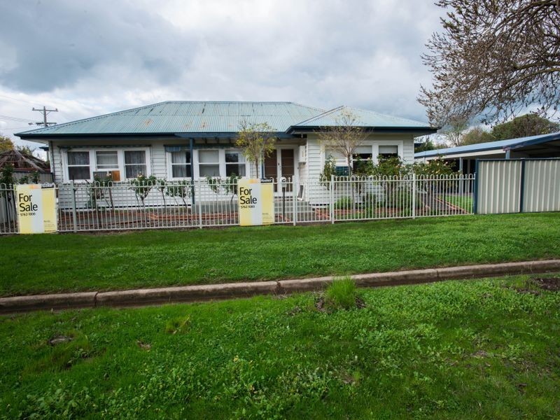 3 Goomalibee Street, Benalla VIC 3672