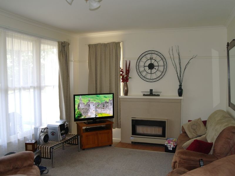 21 Meadows Avenue, Benalla VIC 3672
