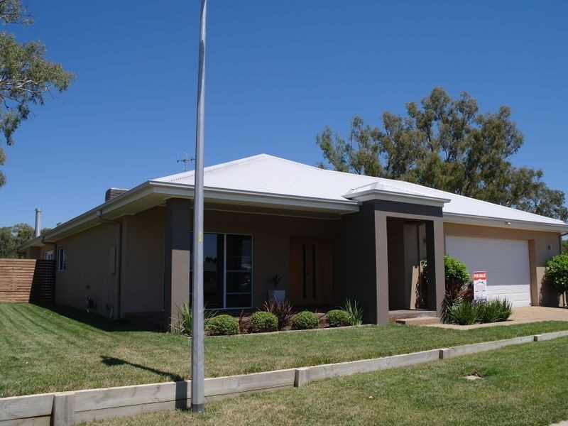 15 Alexander Gray Lane, Benalla VIC 3672