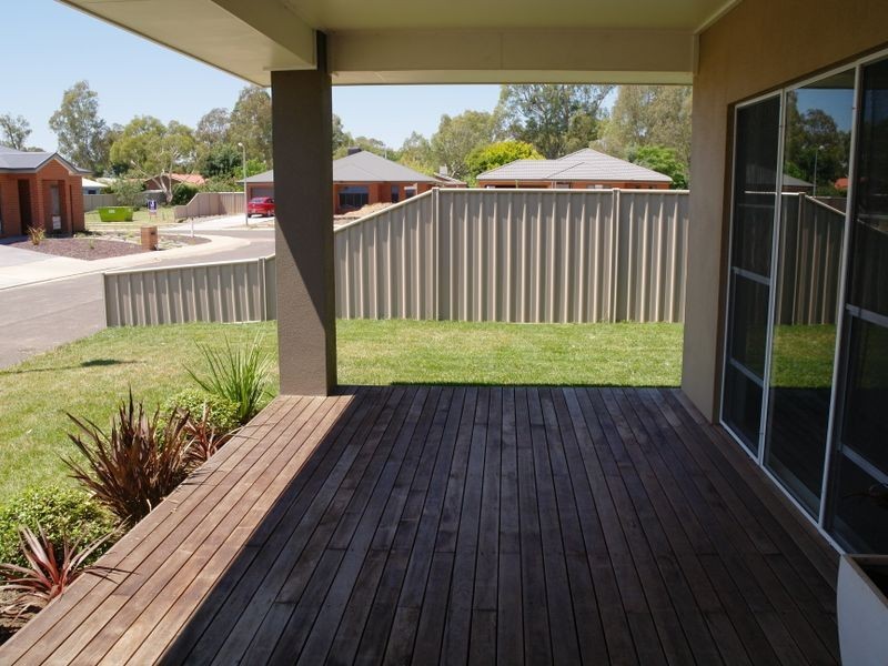 15 Alexander Gray Lane, Benalla VIC 3672