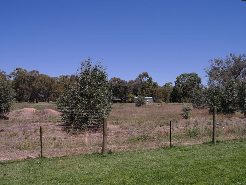 15 Alexander Gray Lane, Benalla VIC 3672