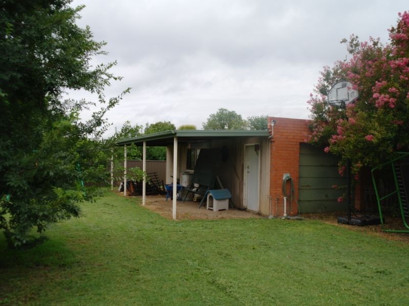 14 Bond Street, Benalla VIC 3672