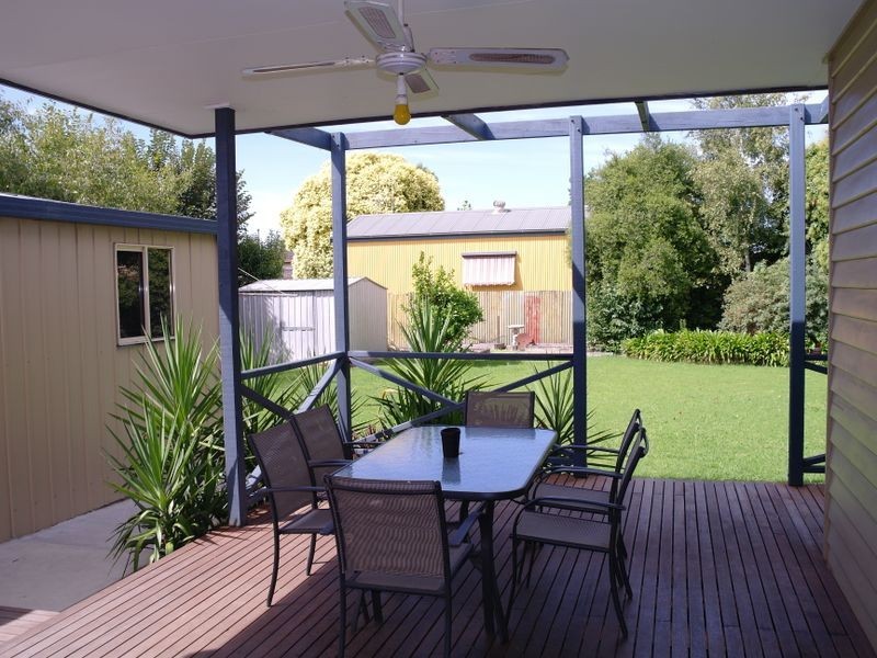 17 Byrne Street, Benalla VIC 3672