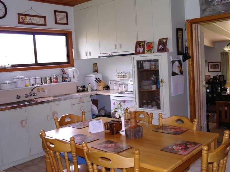 859 Upper Lurg Rd Upper Lurg, Benalla VIC 3672