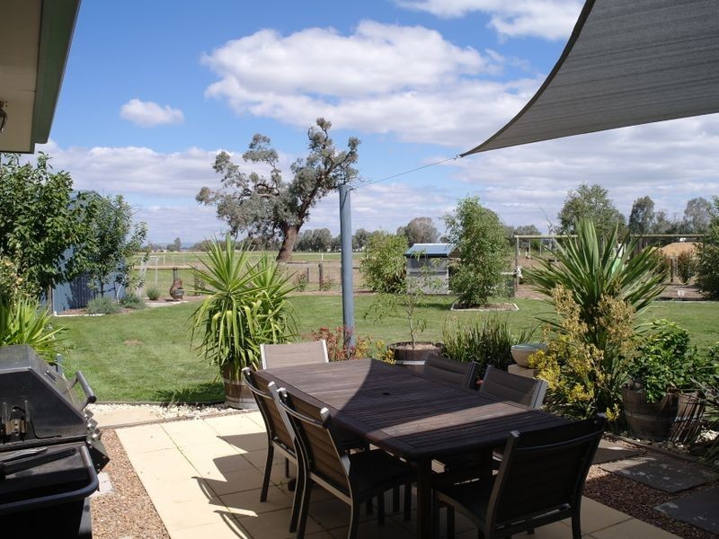 64 Murrays Road, Benalla VIC 3672