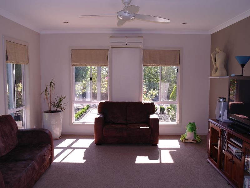 64 Murrays Road, Benalla VIC 3672